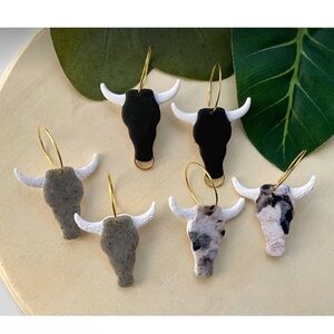 Southwestern Longhorn Dangle Earrings - Black, Gray & Marble